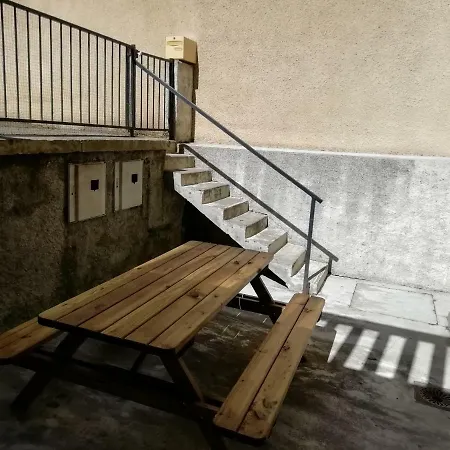 Appartement T2 58m2 Allee Des Bains-tarifs Cure